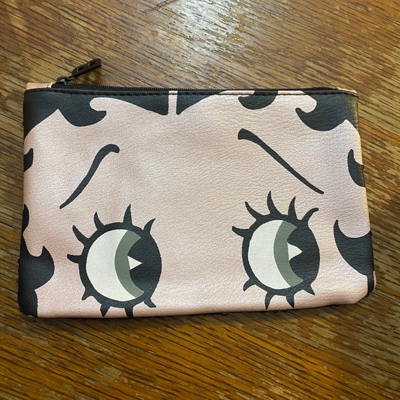ipsy Handbags - Ipsy Betty hoop makeup bag